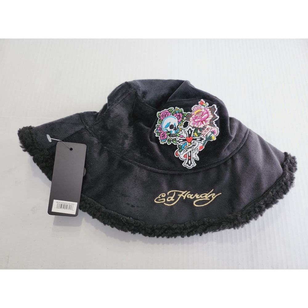 ED HARDY TATTOO KILLS LOVE SLOWLY WOMENS FAUX FUR BUCKET HAT OS NWT Skull Heart